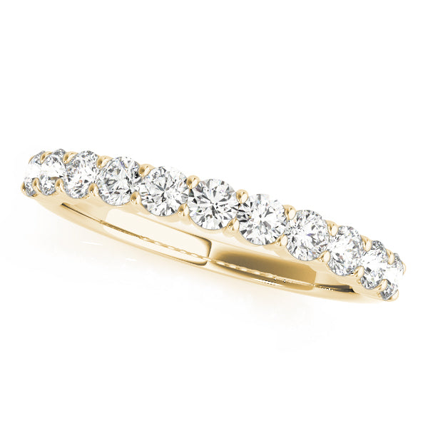 Single Row Prong Set Wedding Band