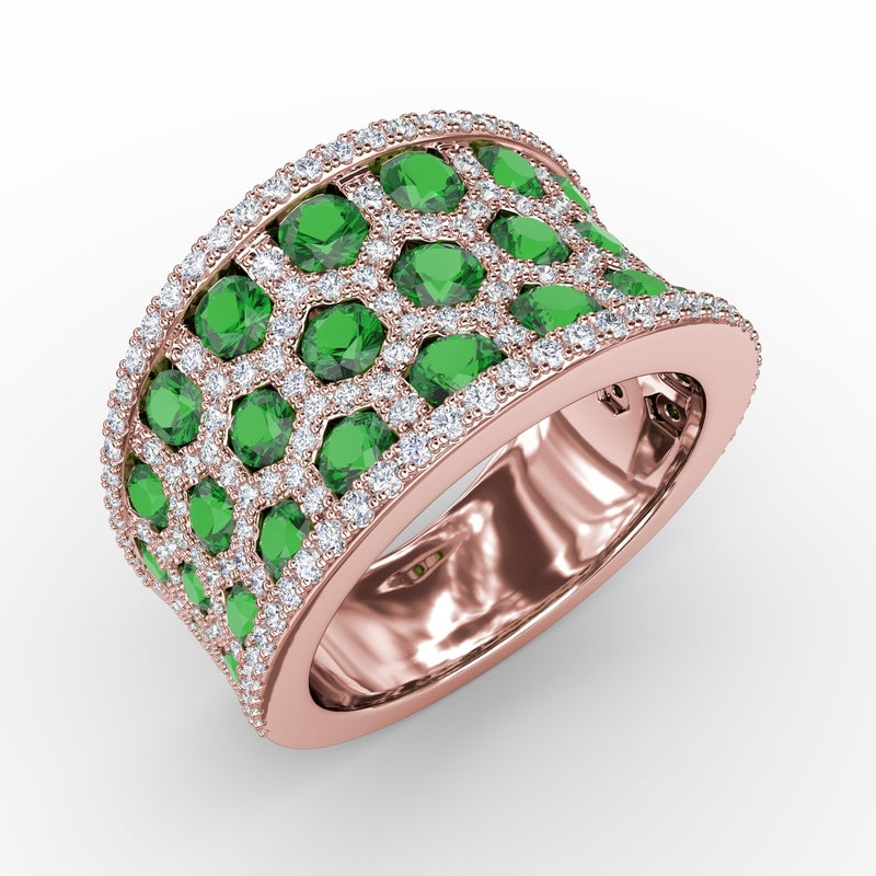 Fana Motif Emerald and Diamond Ring