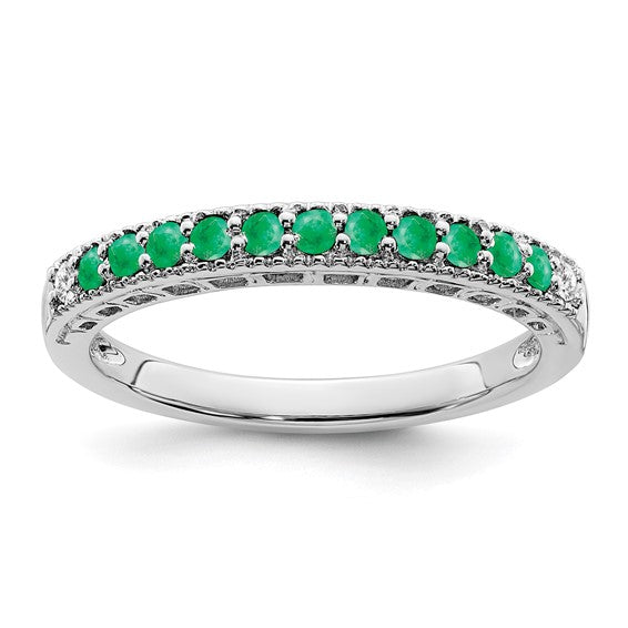 Quality Gold 14k White Gold Emerald and Diamond Band