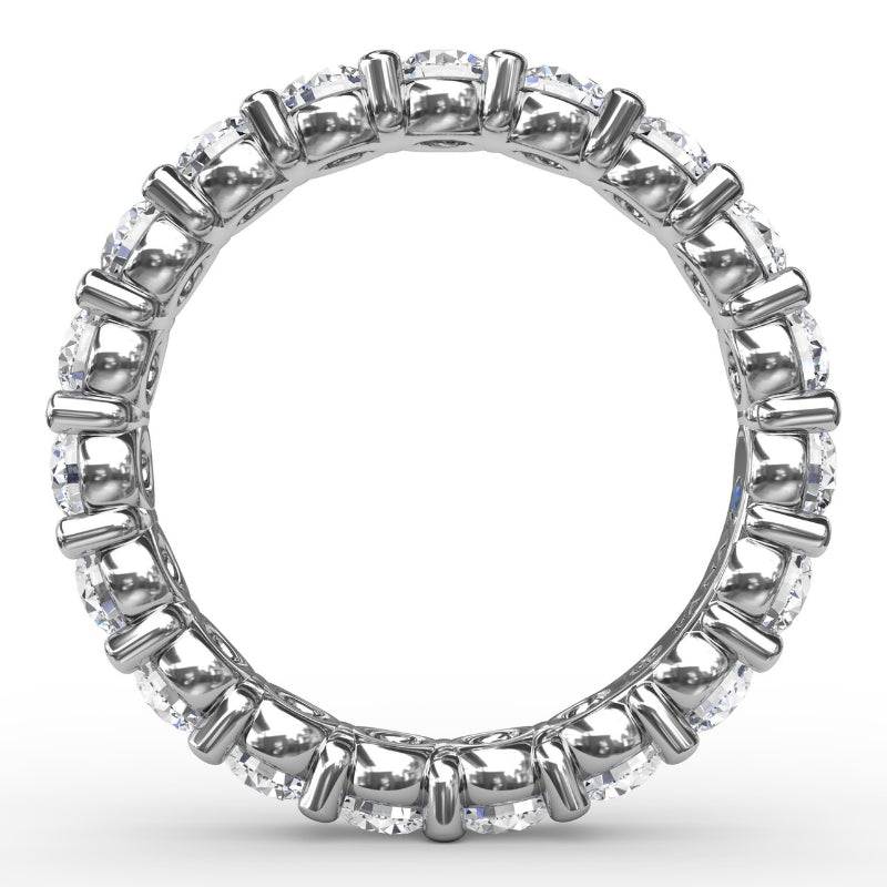 Fana Chunky Shared Prong Eternity Band