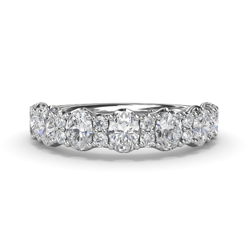 Fana Round Cluster Diamond Ring